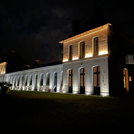 Chateau Neuf Le Desert Le Pizou Екстериор снимка