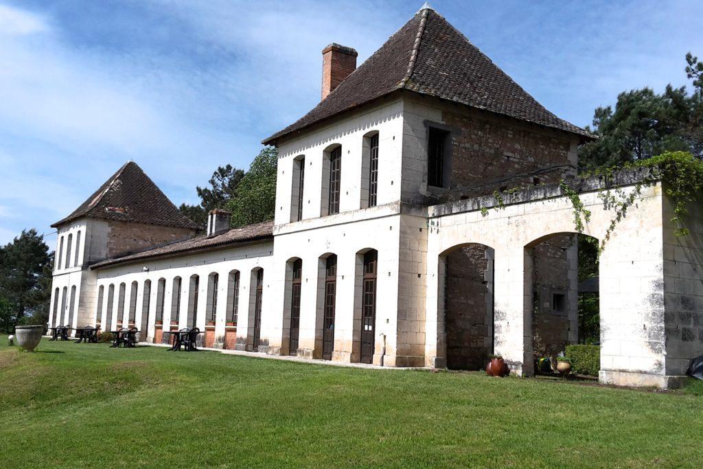 Chateau Neuf Le Desert Le Pizou Екстериор снимка